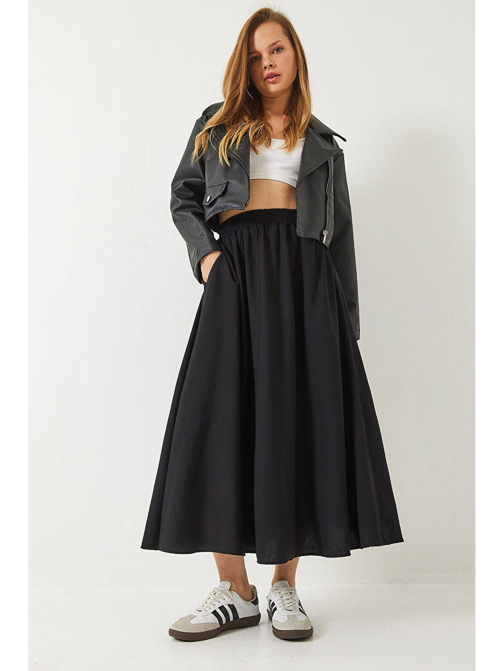 Siyah Kadın Beli Lasikçi Cep Detaylı Dokulu Uzun Etek