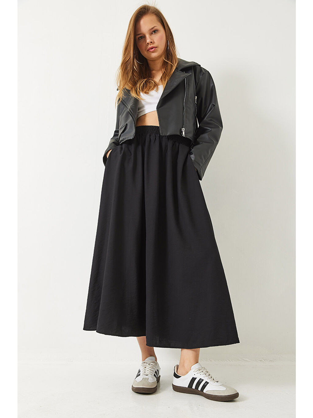 Siyah Kadın Beli Lasikçi Cep Detaylı Dokulu Uzun Etek-1