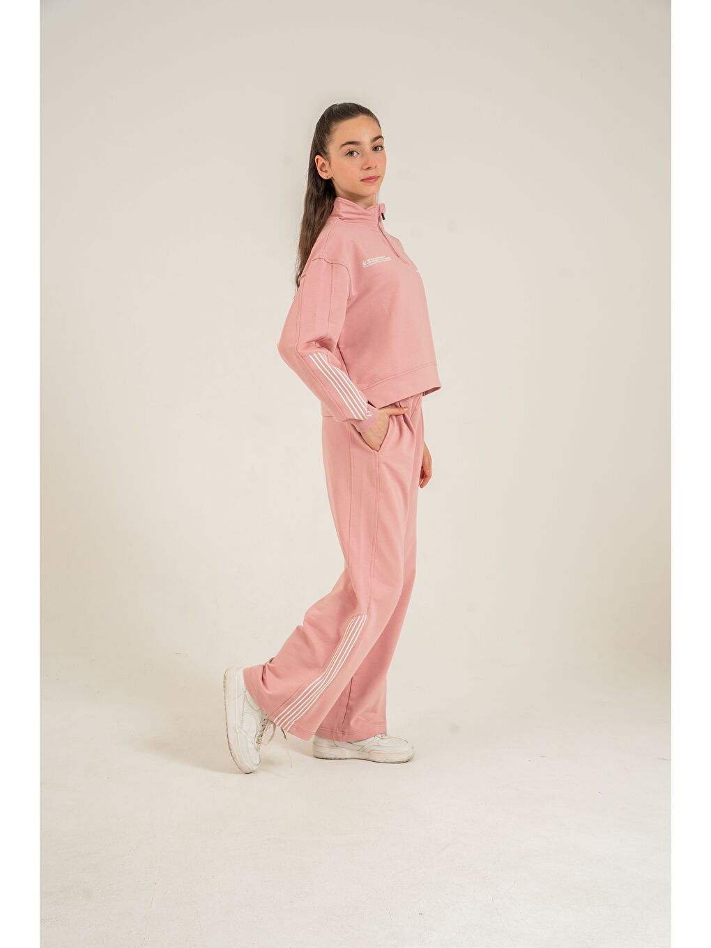 Pembe The City  That Never Sleeps Baskılı Üst Ön Boydan Fermuarlı Kız Çocuk Alt Üst Eşofman Takımı-1