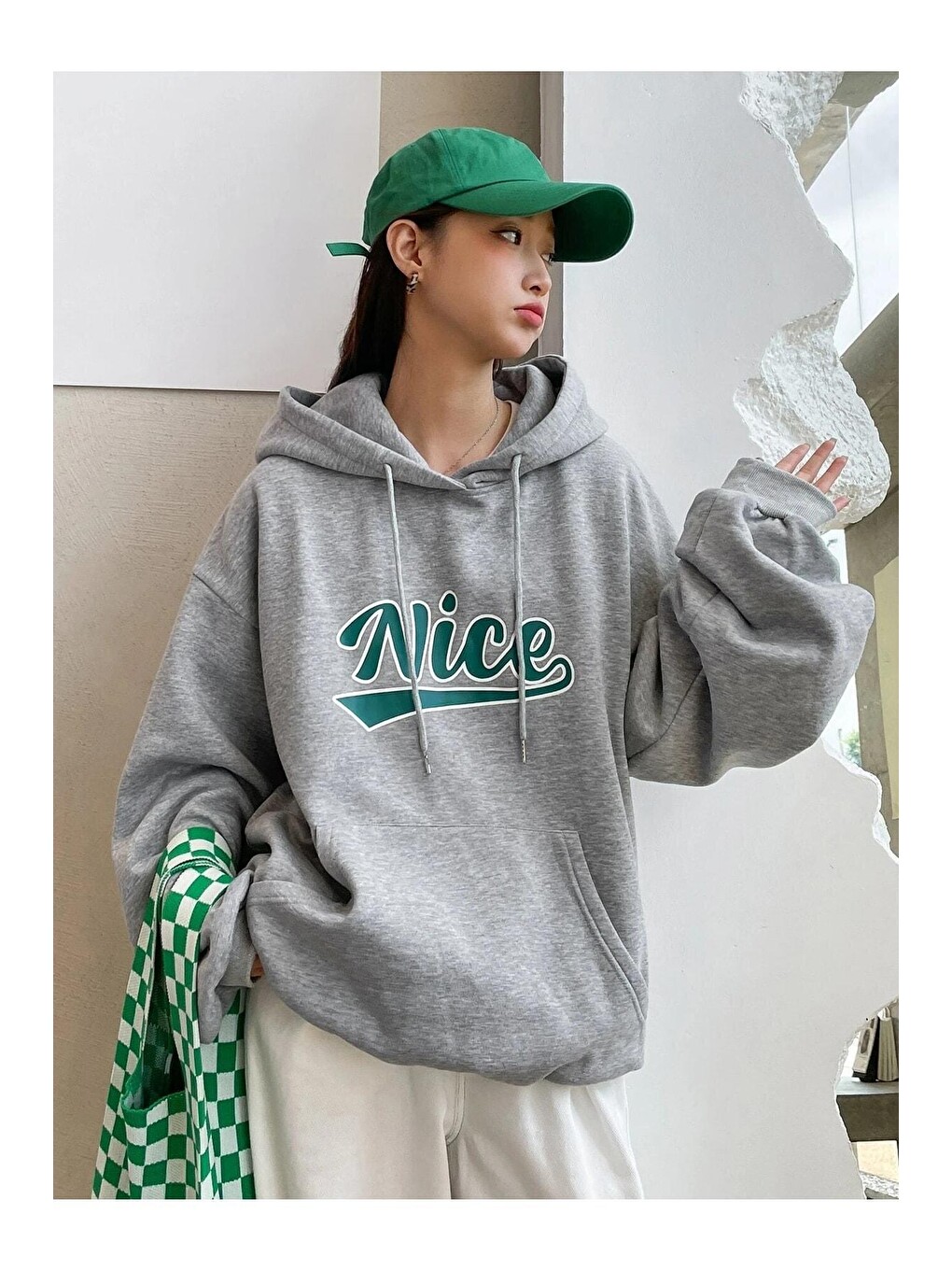 Kadın Gri Oversize Nice Baskılı Sweatshirt-2