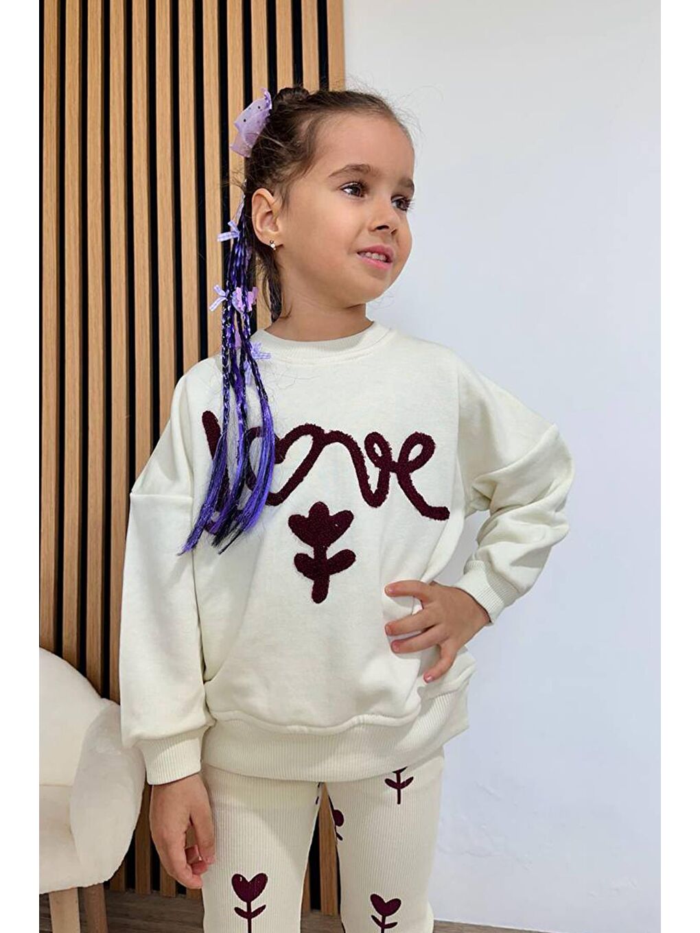 Bej Kız Çocuk Nakış Detaylı Alt Üst Takım-2