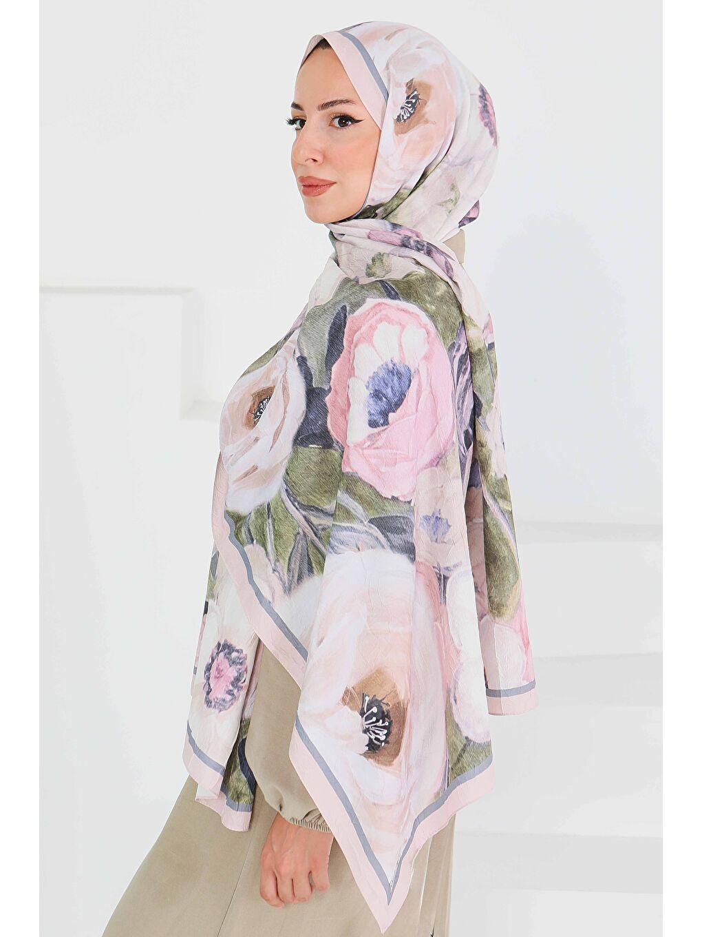 Desenli Bambu Kare Şal Bej - 27523-2