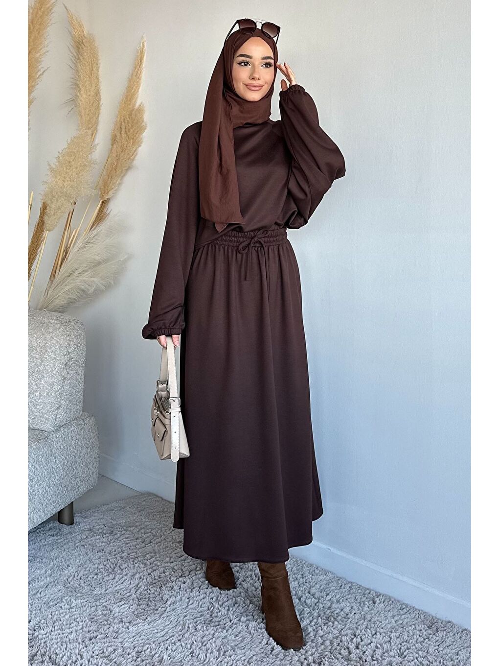 Kahverengi Bisiklet Yaka Bluz Bel Lastikli Etek Tesettür İkili Takım