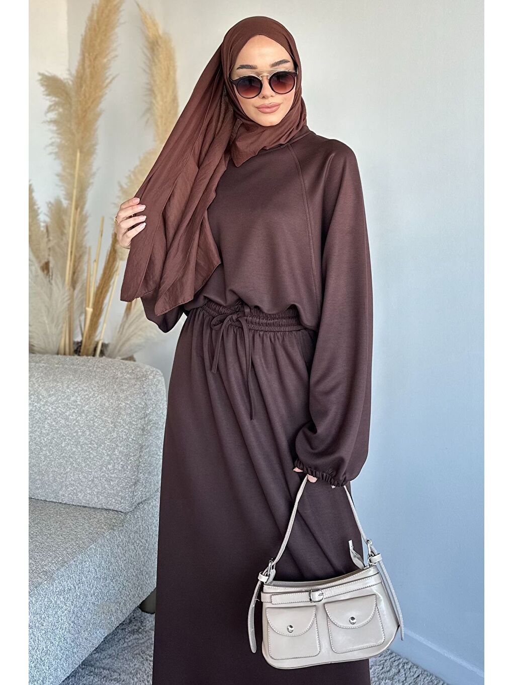 Kahverengi Bisiklet Yaka Bluz Bel Lastikli Etek Tesettür İkili Takım-3