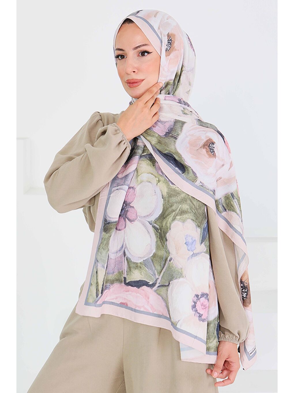 Desenli Bambu Kare Şal Bej - 27523-4