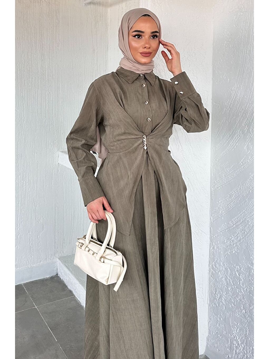 Haki Gülseli Nubuk Kumaş Gömlek Etek Tesettür İkili Takım-3