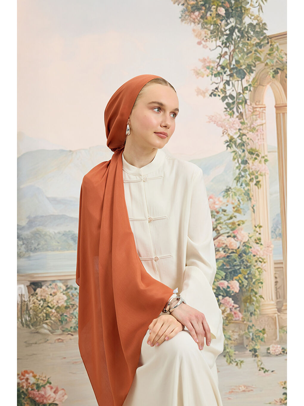 Bej Floş Viskon Düz Şal Badem-3