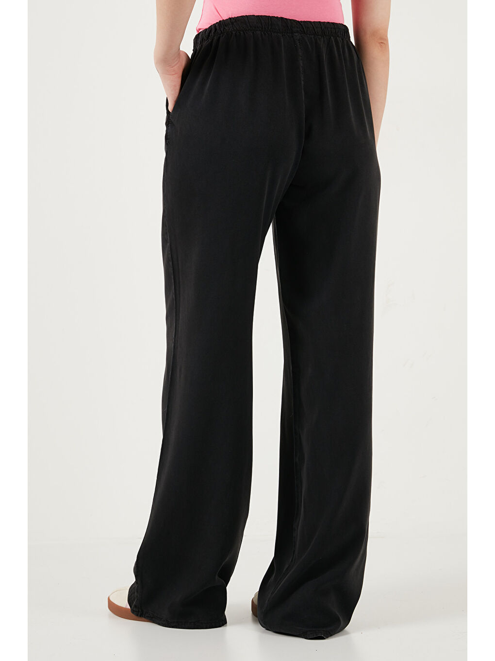 Siyah Wide Leg Yüksek Bel Geniş Paça Kadın Pantolon 668YP5424-6