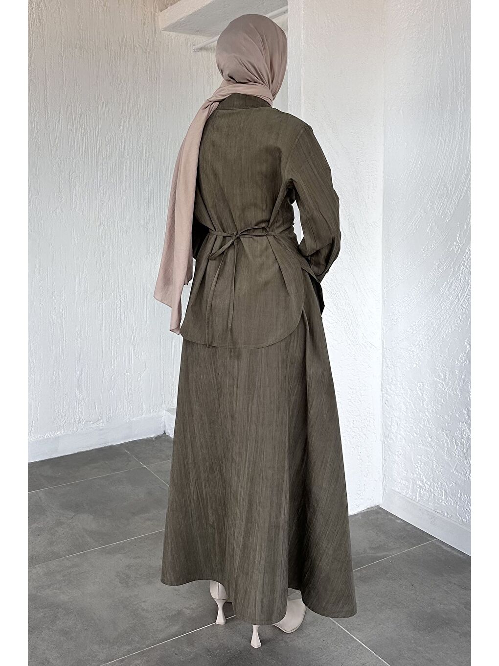 Haki Gülseli Nubuk Kumaş Gömlek Etek Tesettür İkili Takım-7