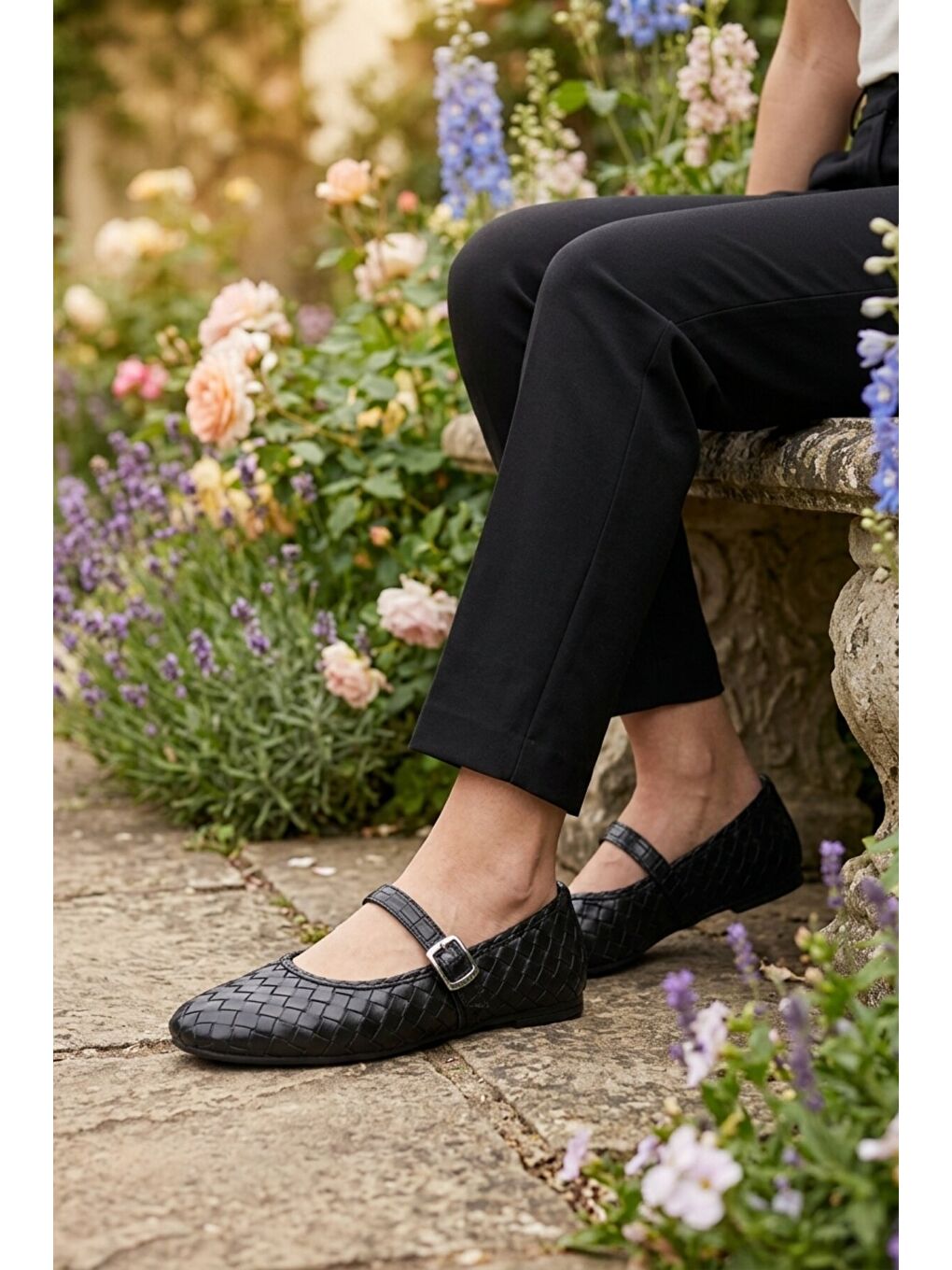 Siyah Kemerli Hafif Kadın Babet Ayakkabı K-301 Z-2