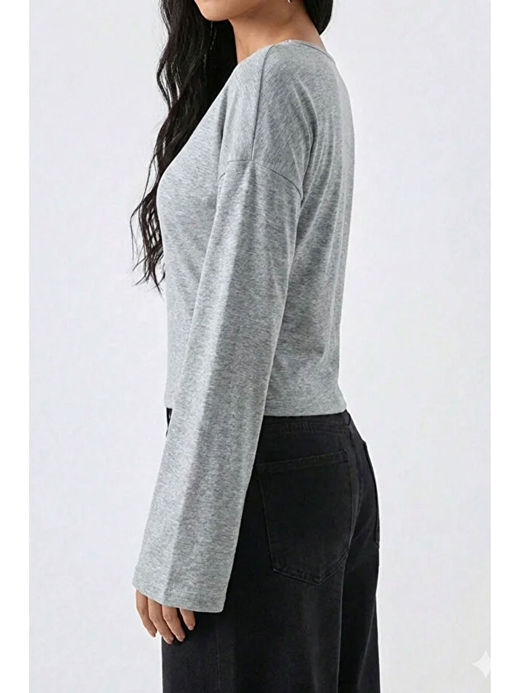 Gri Kadın V Yaka Uzun Kollu Belden Oturtmalı Bluz-1