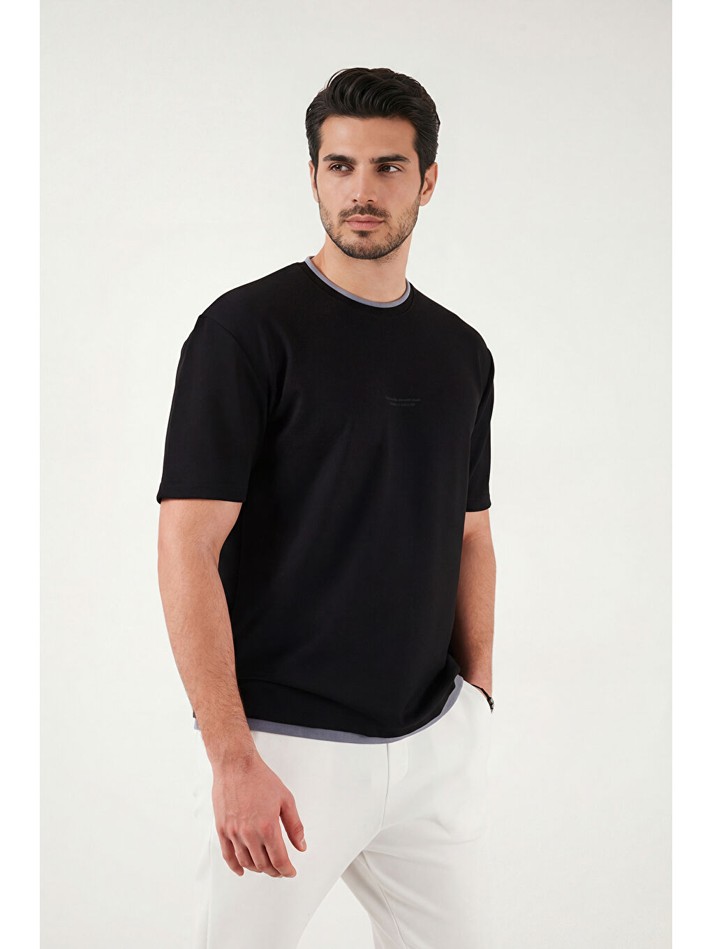 Siyah Regular Fit Bisiklet Yaka Kumaş T Shirt 5904091-3