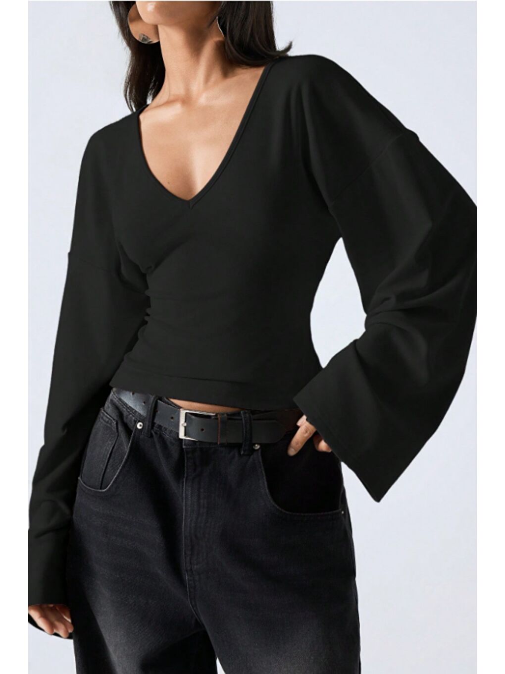 Siyah Kadın V Yaka Uzun Kollu Belden Oturtmalı Bluz-1
