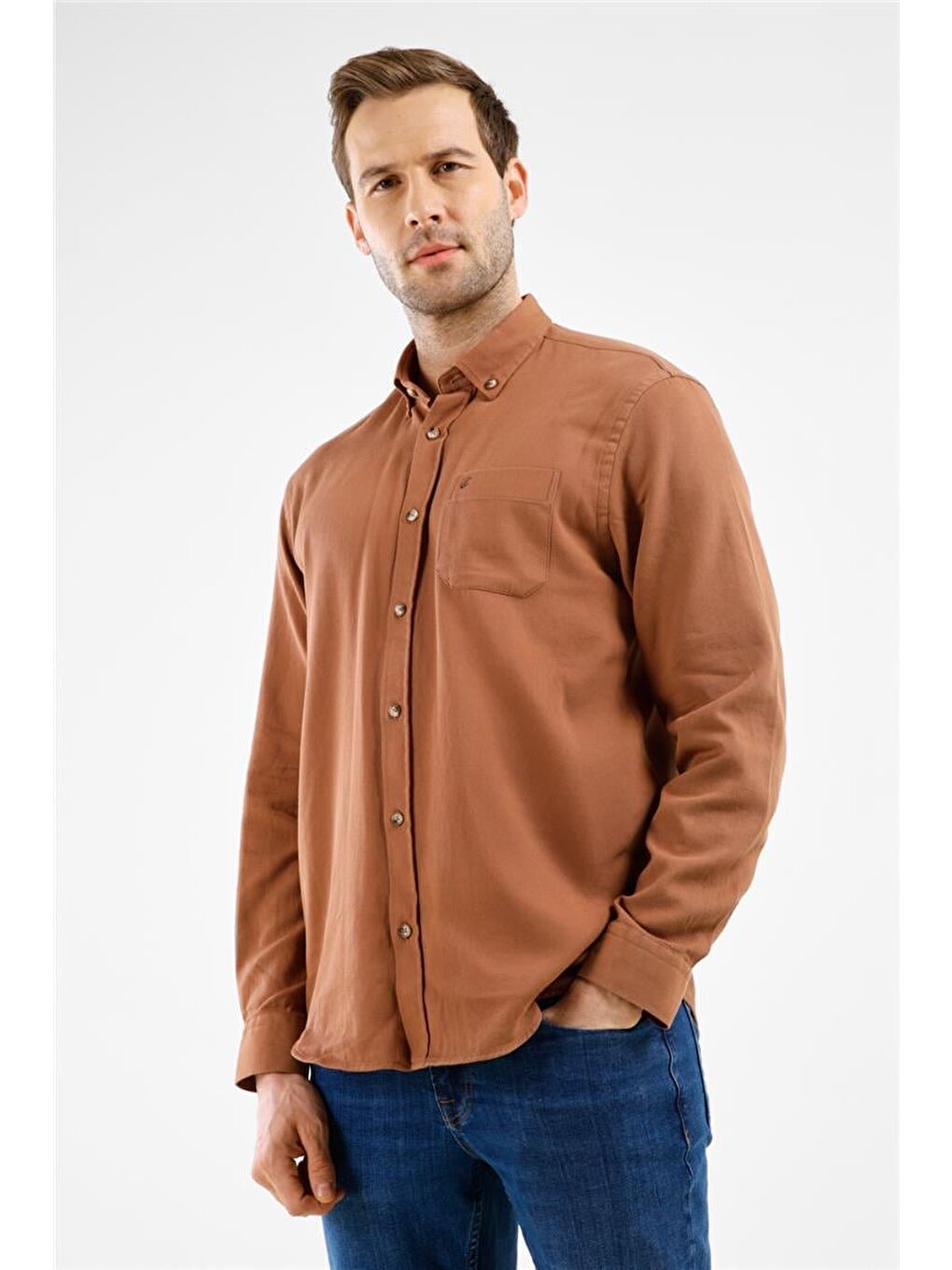 Açık Bej Düğmeli Yaka Uzun Kol Cepli Slim Fit %100 Pamuk Gömlek 1004255213-2