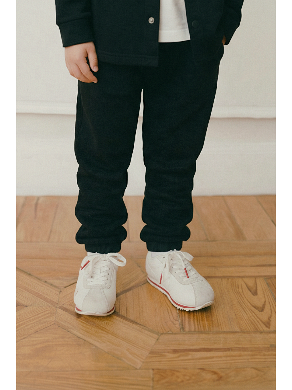 Erkek Çocuk Pamuklu Siyah Ceket Ve T-Shirt Eşofman Takım-2