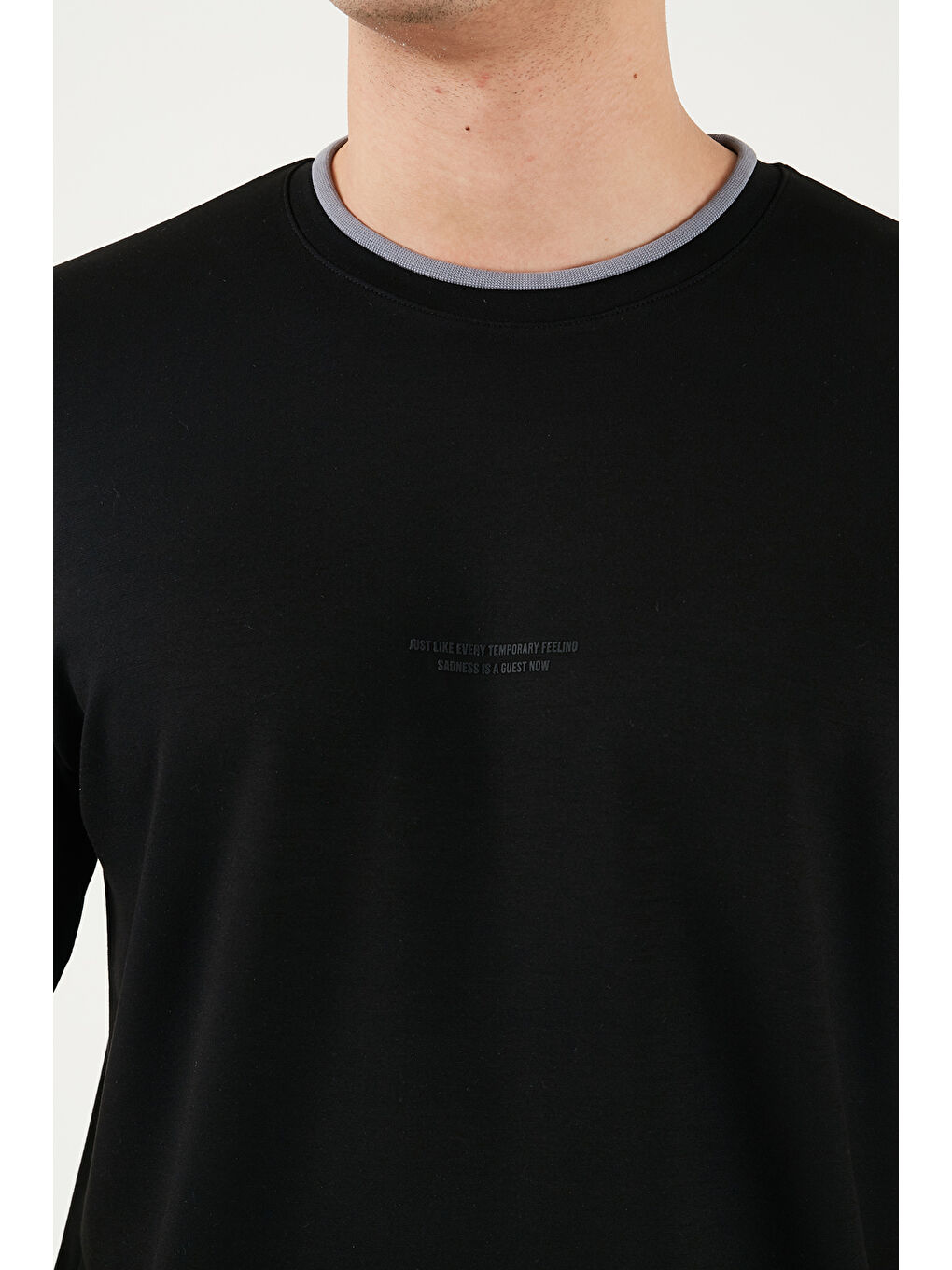 Siyah Regular Fit Bisiklet Yaka Kumaş T Shirt 5904091-5