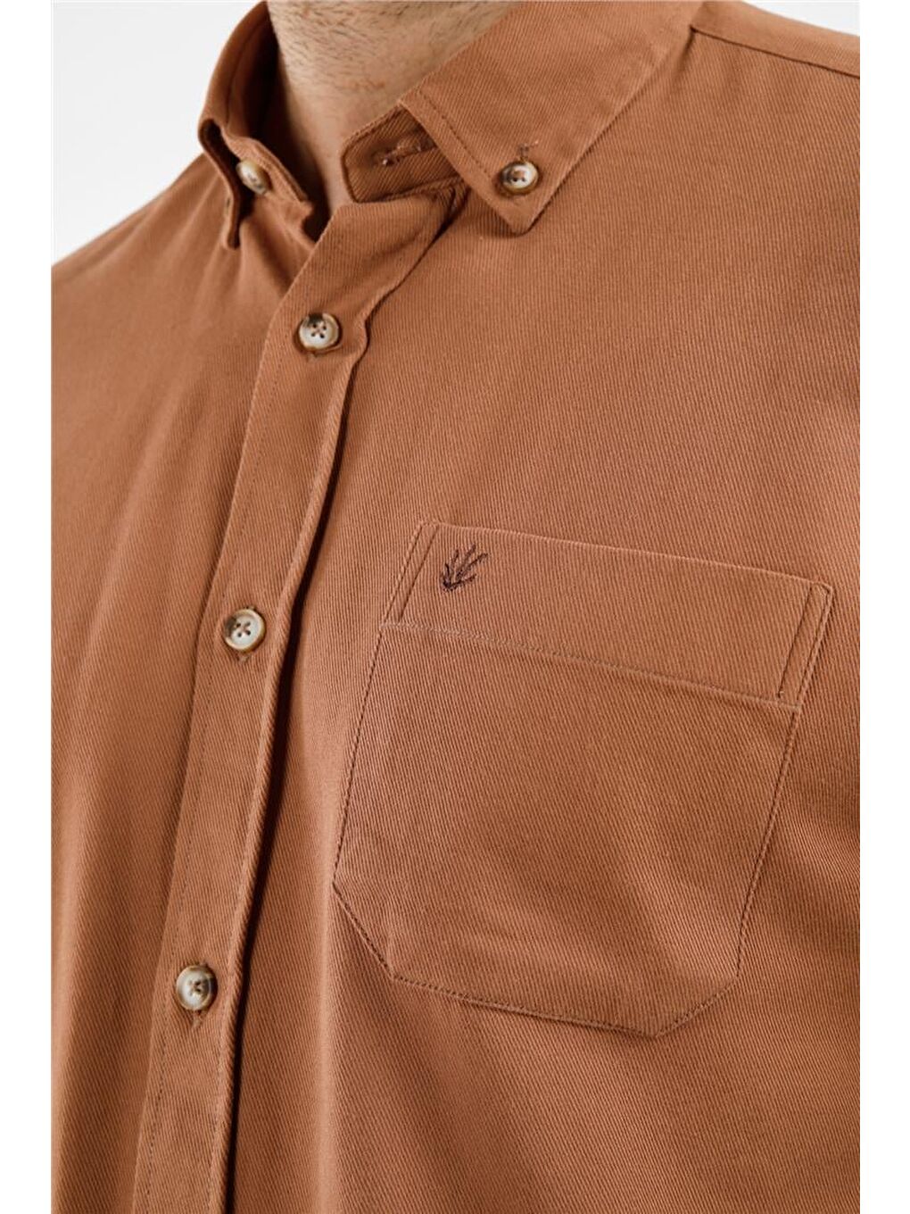 Açık Bej Düğmeli Yaka Uzun Kol Cepli Slim Fit %100 Pamuk Gömlek 1004255213-3