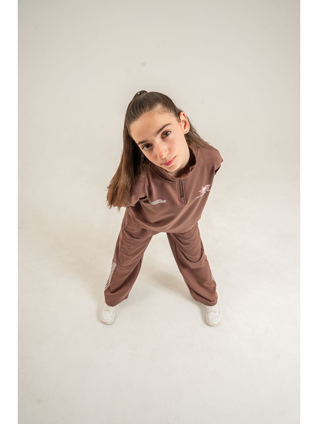 Kahverengi The City  That Never Sleeps Baskılı Üst Ön Boydan Fermuarlı Kız Çocuk Alt Üst Eşofman Takımı-6