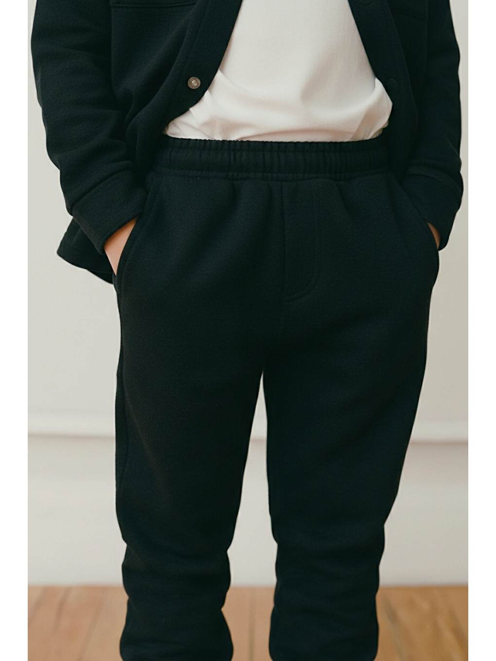 Erkek Çocuk Pamuklu Siyah Ceket Ve T-Shirt Eşofman Takım-6