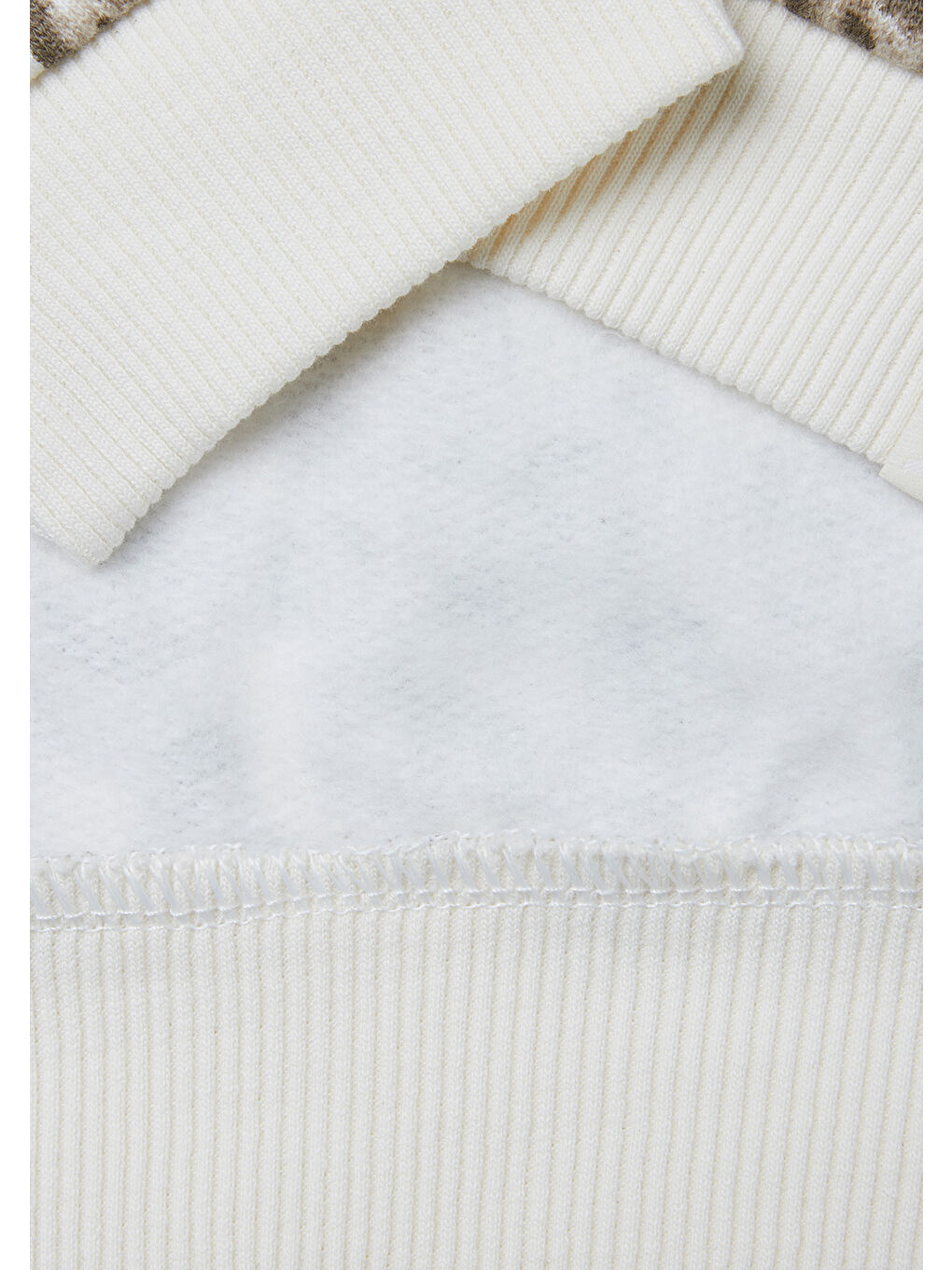 Kız Çocuk Bej Tamamı Baskılı Logo Etiketi Detaylı Yırtmaçlı Sweatshirt-2