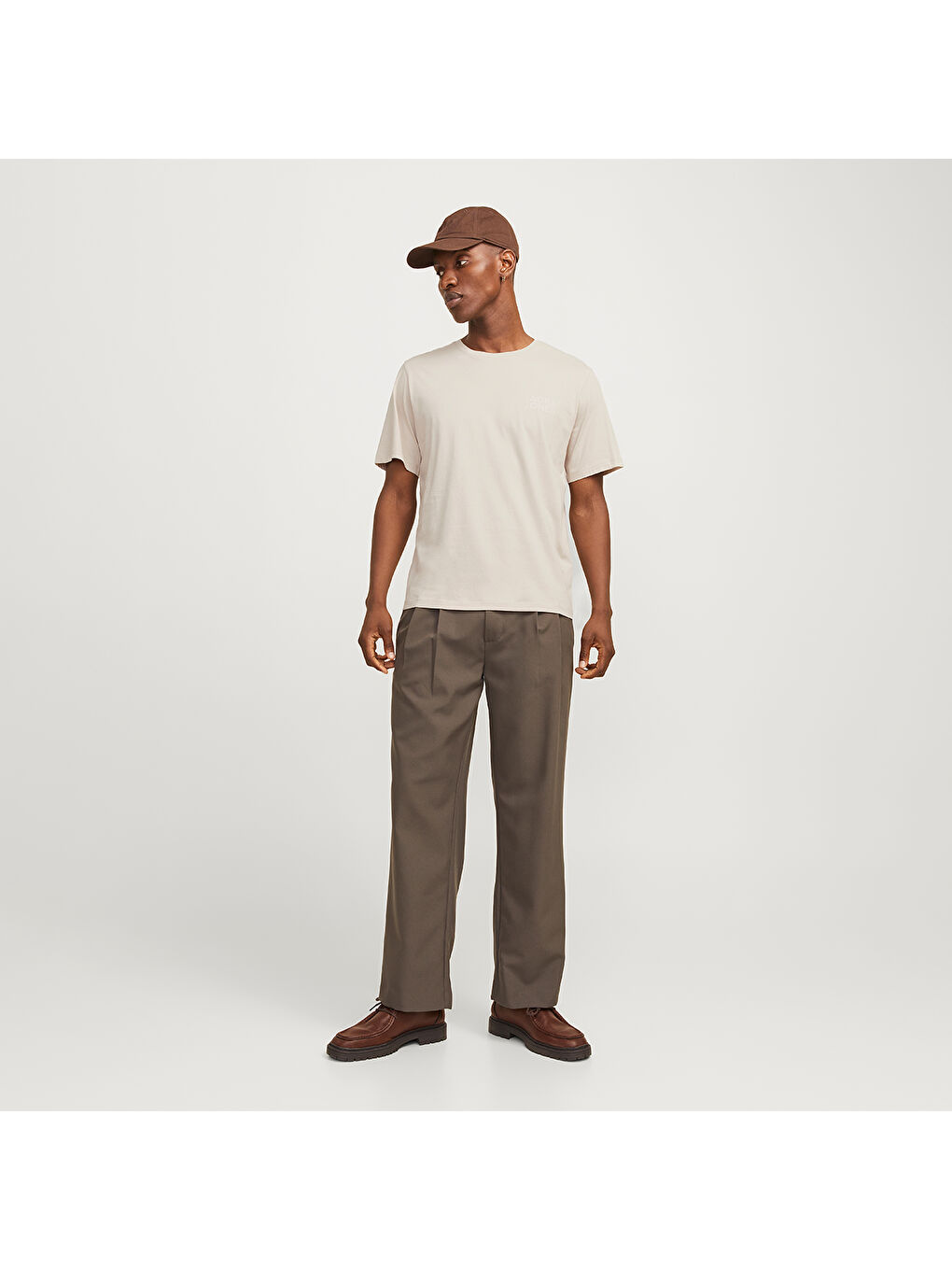 Corp Logo Ss O Neck Erkek Bej Yuvarlak Yaka Spor Tişört-1