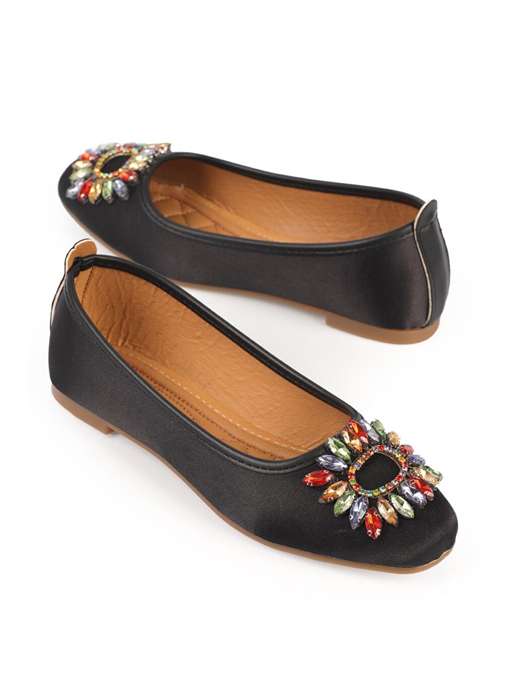 Siyah Hana Trend Kadın Babet