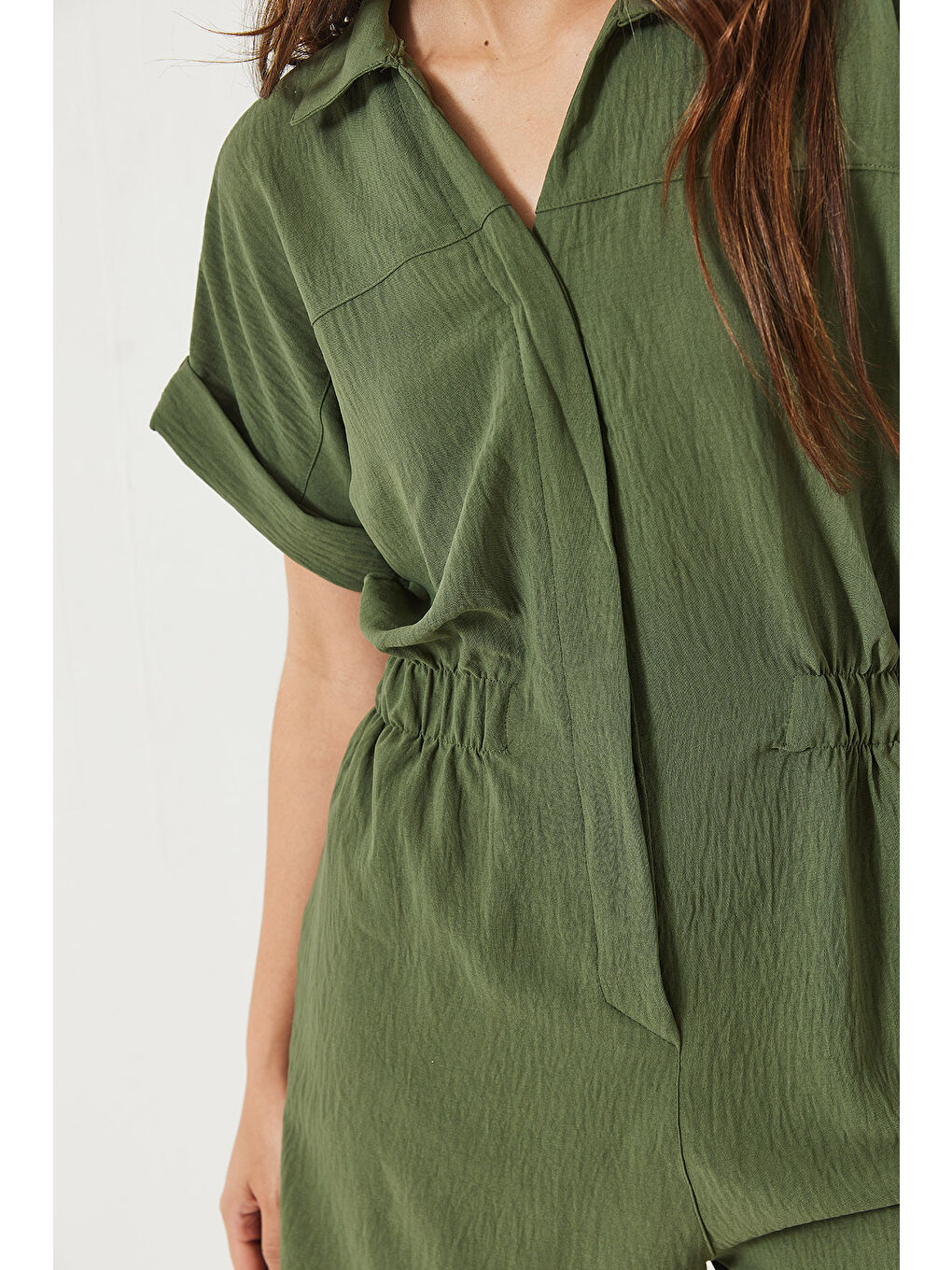 Haki Kadın Beli Lastikli Cepli Kısa Kollu Yakalı Şortlu Tulum-5