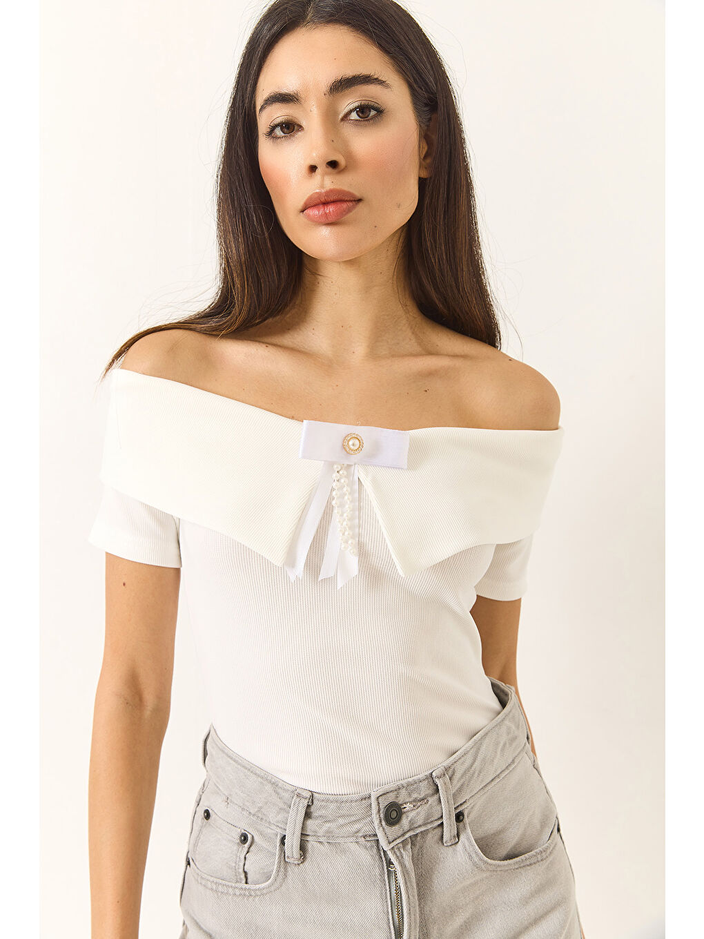 Beyaz Kadın Kurdele Detaylı Manonnda Yaka Bluz-1