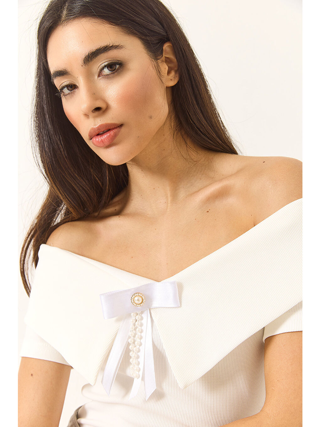 Beyaz Kadın Kurdele Detaylı Manonnda Yaka Bluz-4