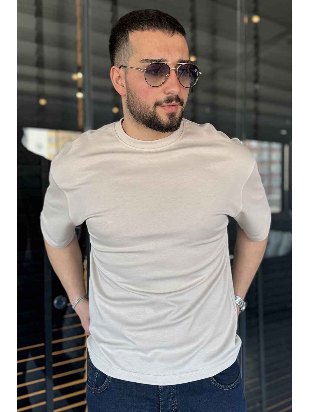 Bej Erkek Bisiklet Yaka Basic Oversize Tişört-2