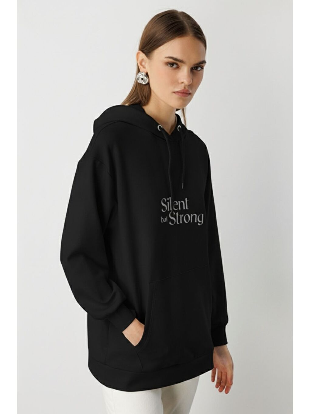 Yumuşak Dokulu Kapüşonlu Siyah Sweatshirt-1