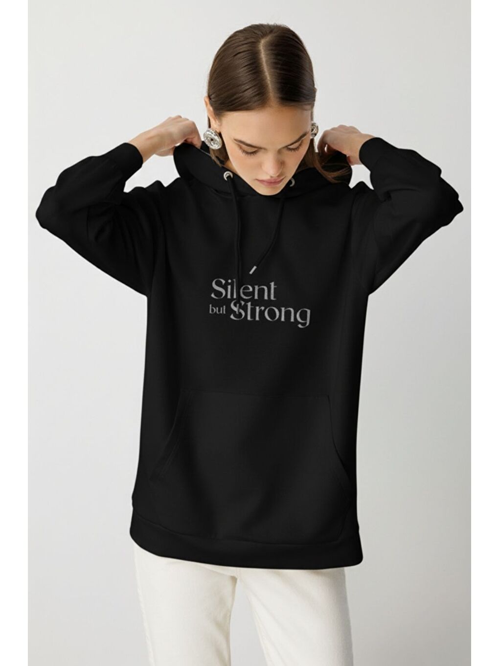 Yumuşak Dokulu Kapüşonlu Siyah Sweatshirt-2