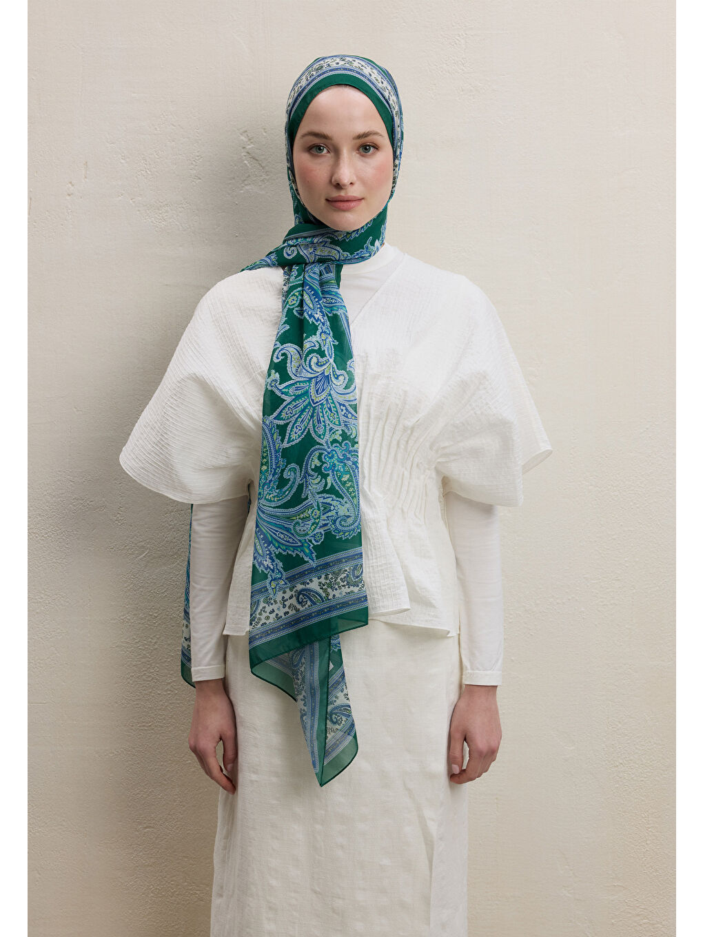 Luna Desen İpek Krep Şal Koyu Yeşil-3