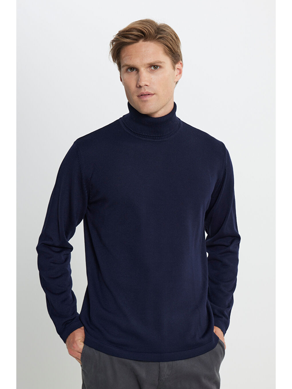 Erkek Lacivert Standart Fit Normal Kesim Tam Balıkçı Yaka Triko Kazak-2