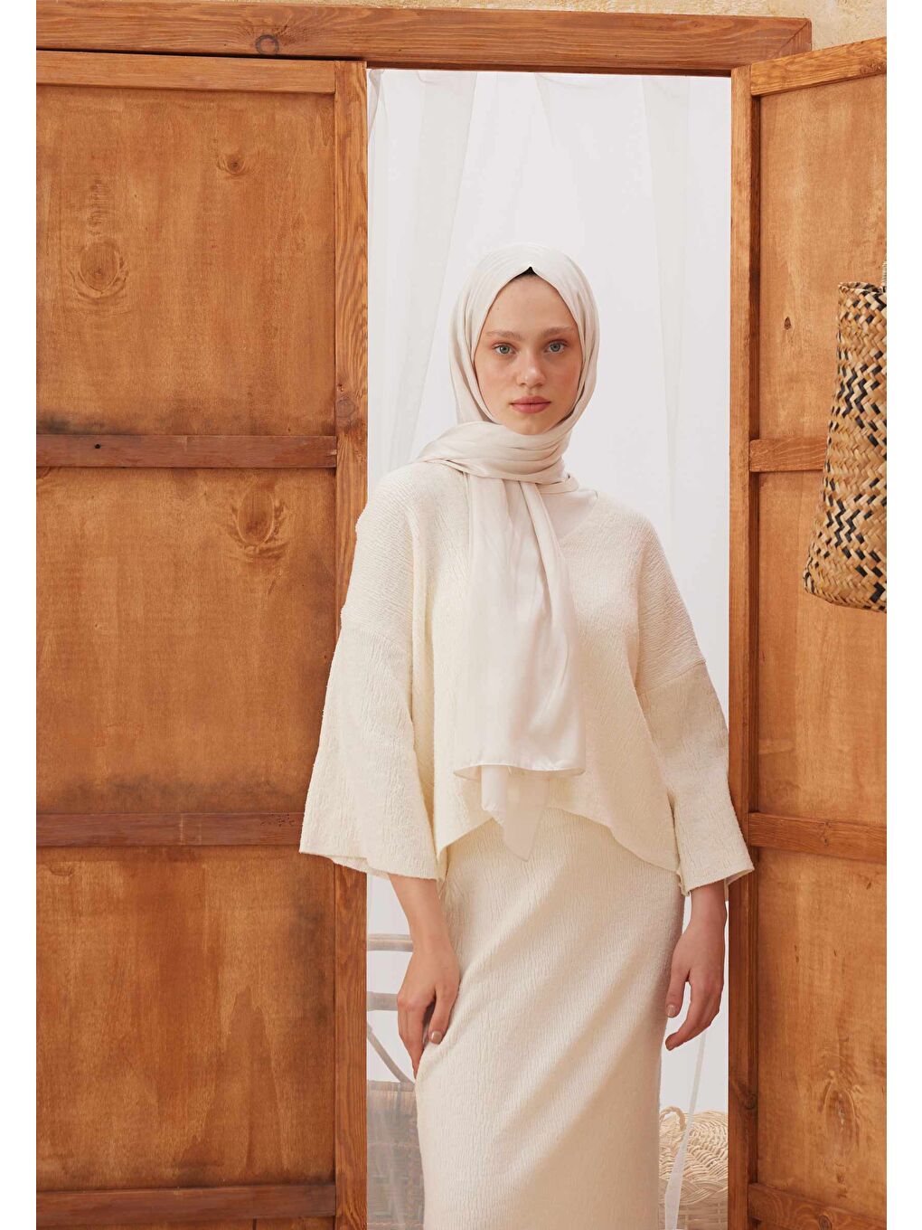 Wave Jakarlı Şal Bej