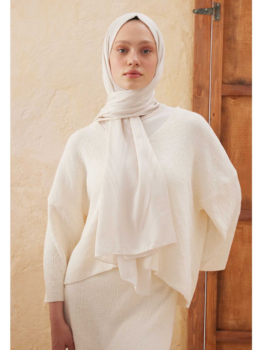 Wave Jakarlı Şal Bej-2