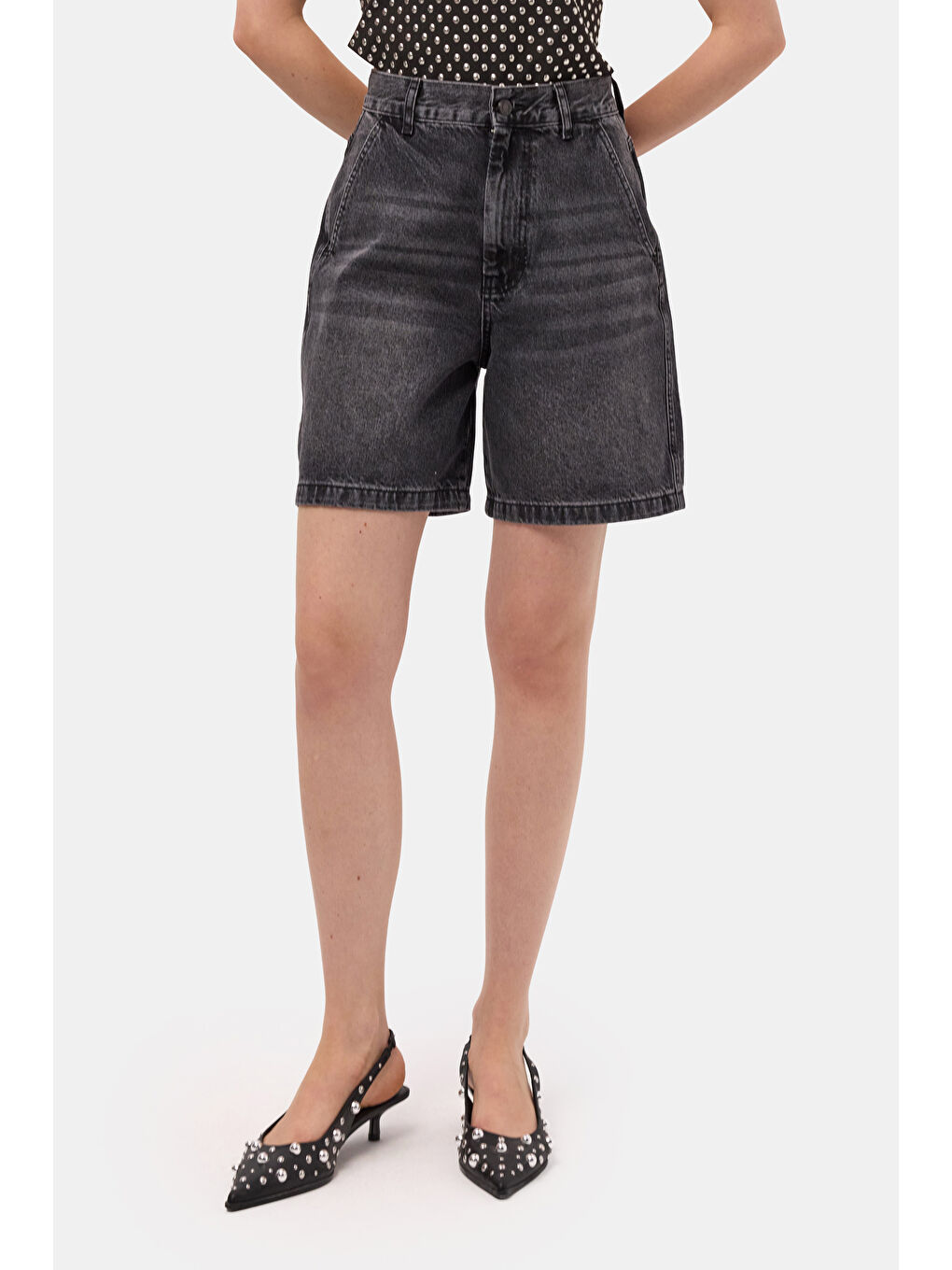 Gri Kadın Koyu Füme 2s6-1 Skater Midi Boy Bermuda Denim Şort