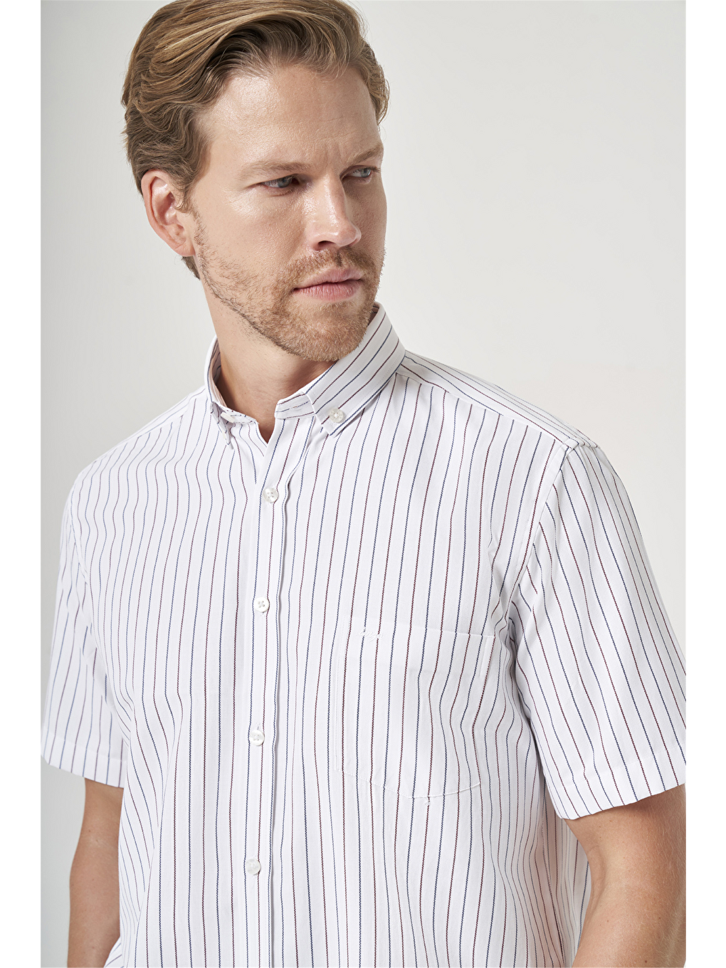 Beyaz-bordo Düğmeli Yaka Kısa Kol Cepli Oxford Comfort Fit Pamuklu Gömlek 1004260187-3