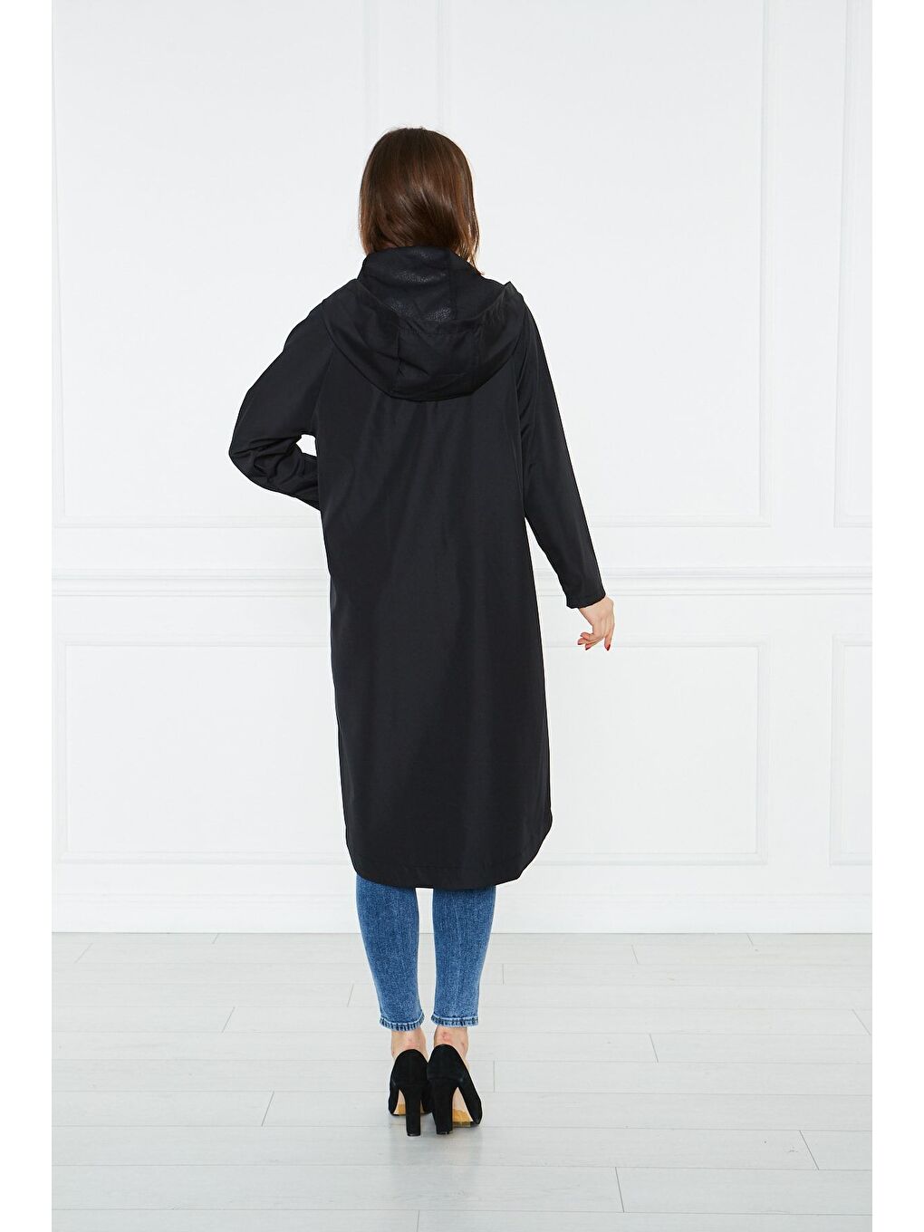 Siyah Kadın Kapüşonlu Su Itici Trençkot-5