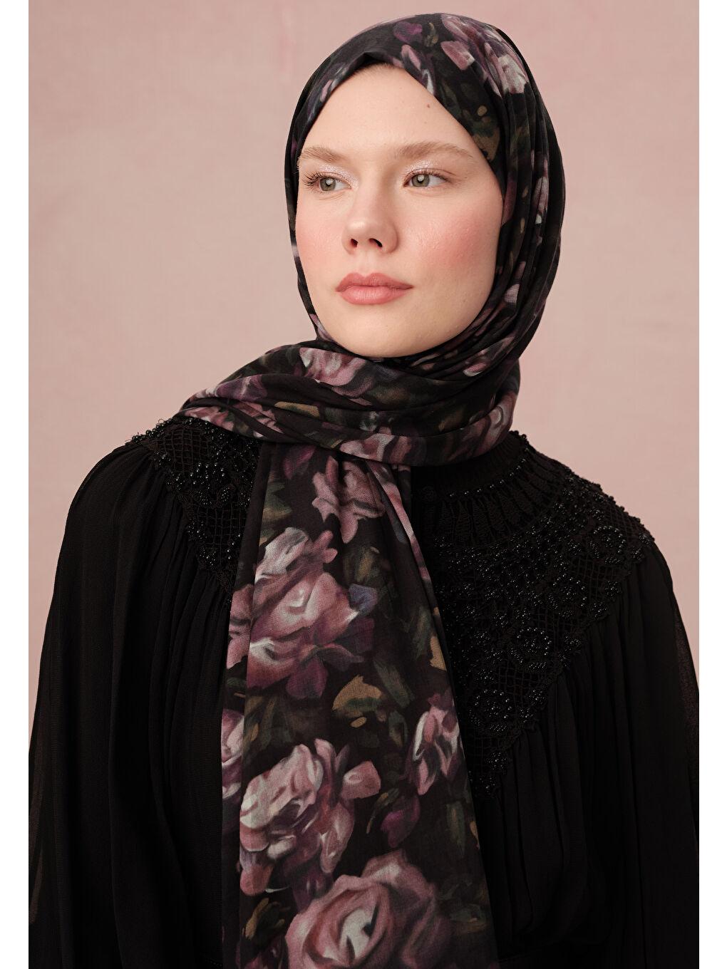 Lila Wıld Rose Desen Vual Şal Lavanta