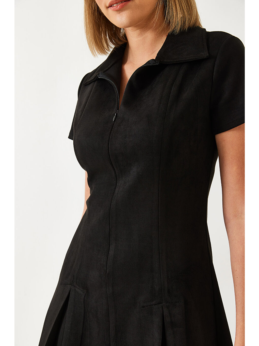 Siyah Kadın Polo Yaka Pileli Süet Elbise-5