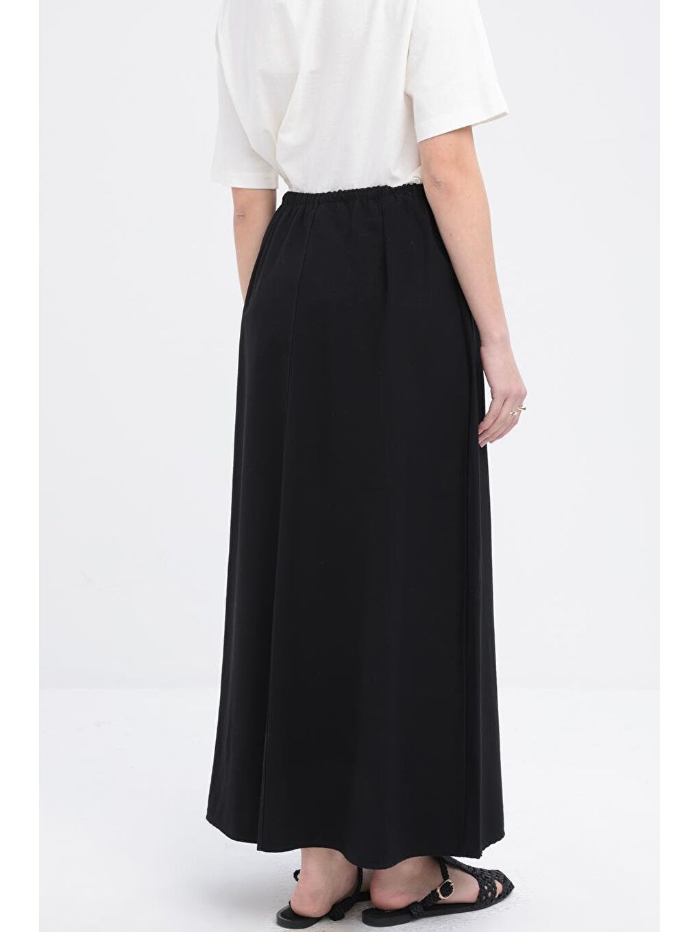 Siyah-Beli Büzgülü Çan Etek-2