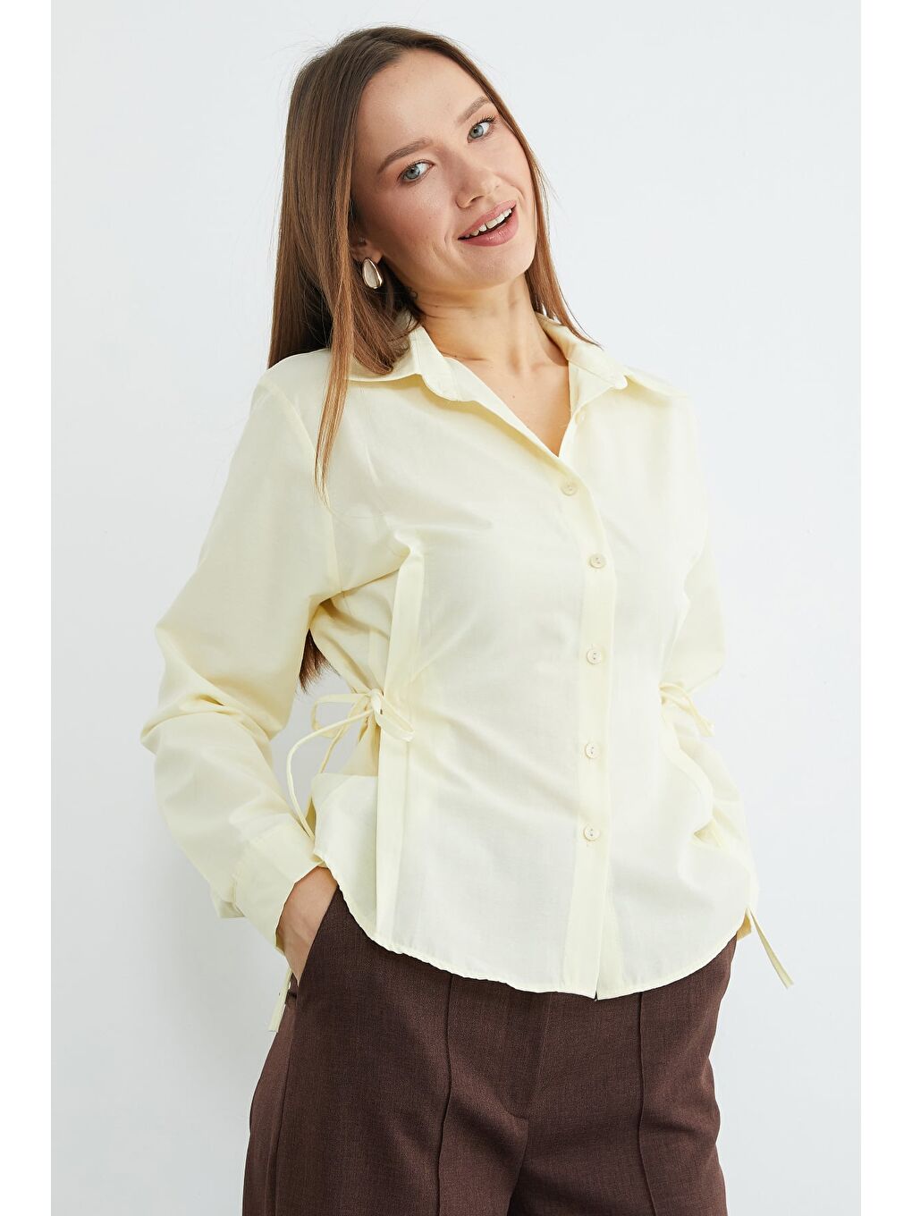 Sarı Basic Yanı Bağlama Detaylı Gömlek-4