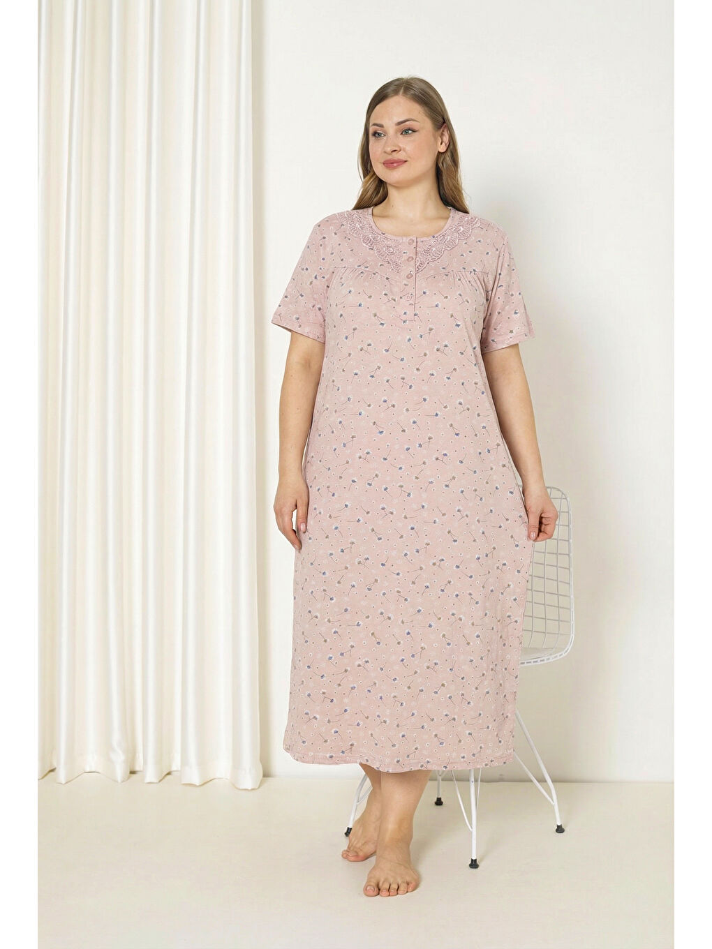 Pembe %100 Pamuklu Kısa Kollu Büyük Beden Anne Geceliği 586-1
