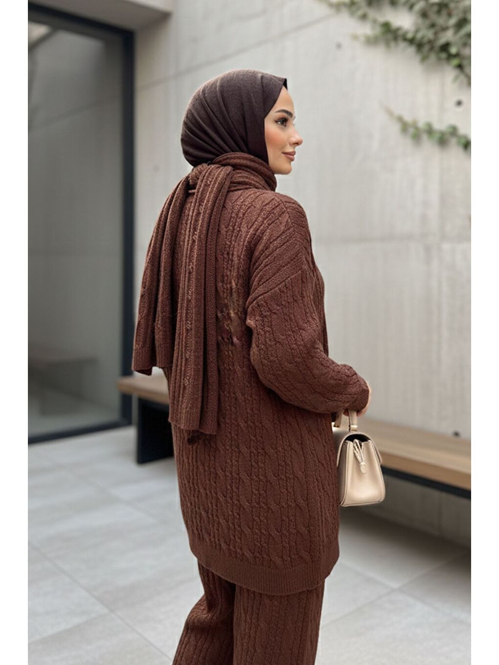 Kahverengi Saç Örgülü Atkılı Tunik Pantolon Tesettür Triko Üçlü Takım-11