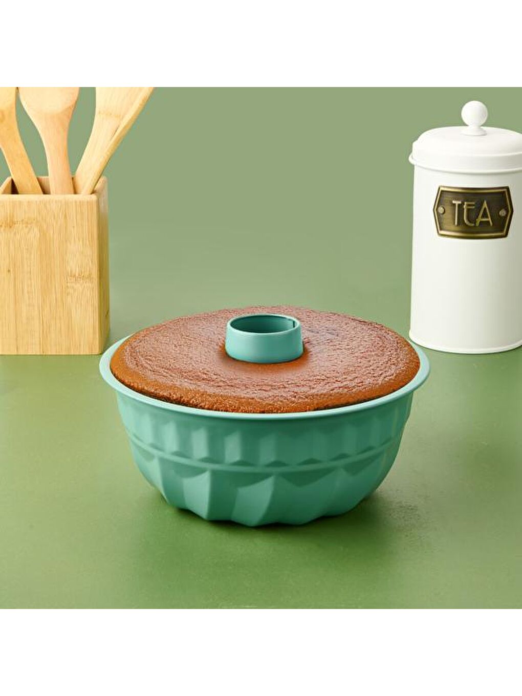 Borulu Yapışmayan Kek Kalıbı - Turkuaz - 25x10 cm