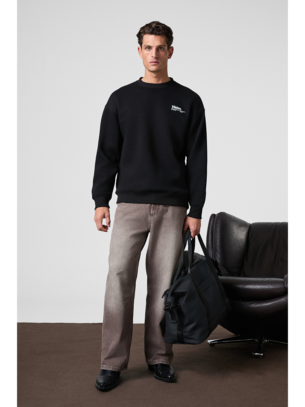 Siyah Ernest Erkek Organik Pamuklu Yumuşacık Baskı Detaylı Bisiklet Yaka İçi Polarlı SİYAH Sweatshirt-1