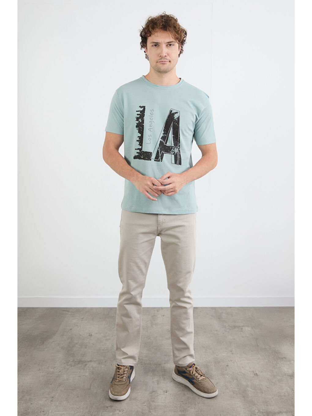Yeşil Los Angeles Yazı Baskılı Bisiklet Yaka Tişört-1