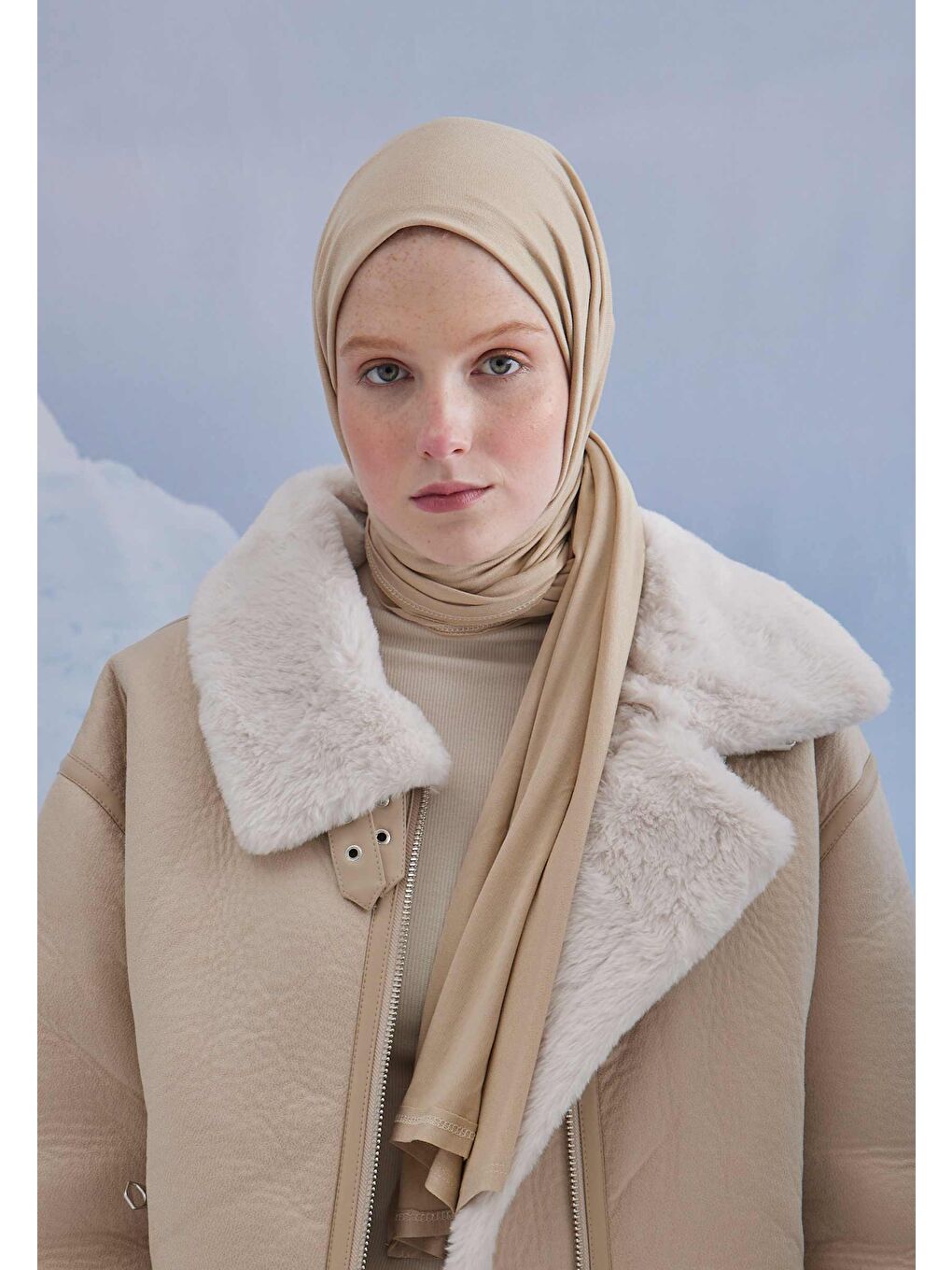 Bej Penye Şal Kum-1