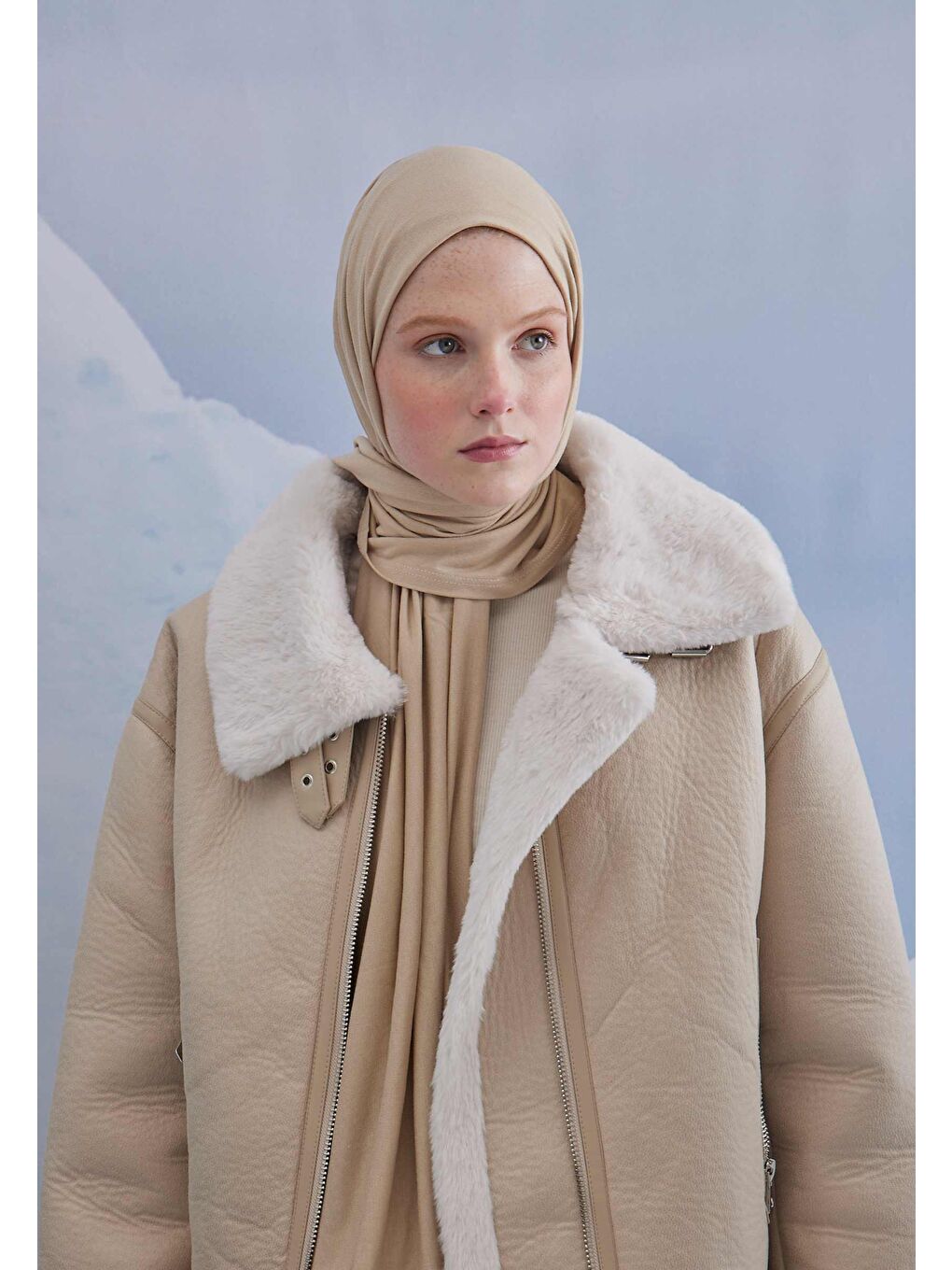 Bej Penye Şal Kum-2